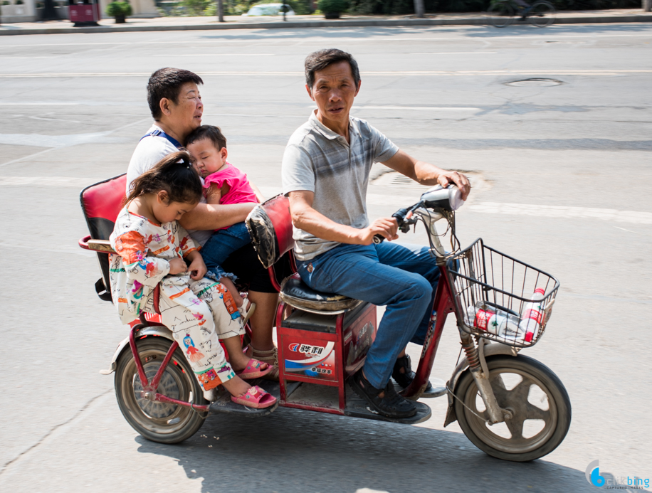 Kaifeng Street Photography