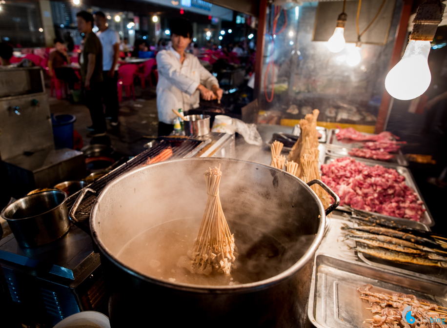 Kaifeng Street Photography