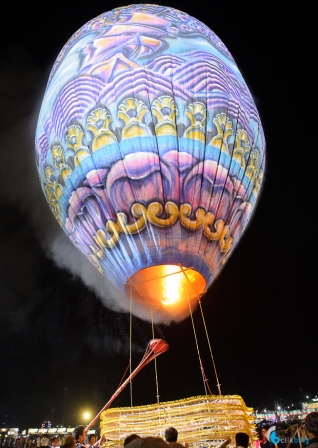 Taunggyi Balloon Festival (or Massacre)