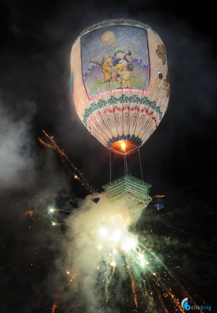 Taunggyi Balloon Festival (or Massacre)